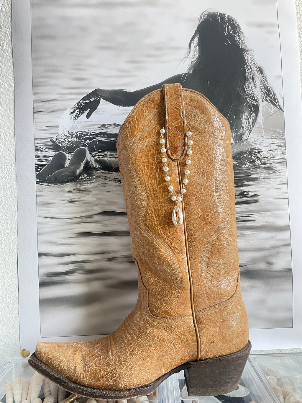 Cowgirl Boot Shell Chains